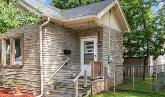 318 W BREWSTER St, Appleton, WI 54911