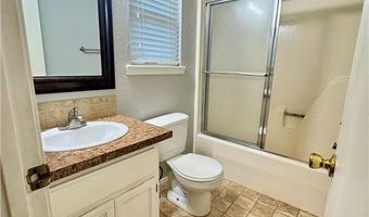 5 Dunholme Dr, Bella Vista, AR 72714
