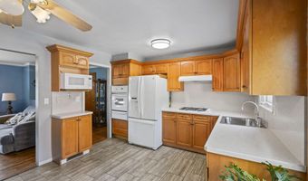 34 Drexel Dr, Jackson, NJ 08527