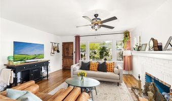 206 S Wisconsin St, Fallbrook, CA 92028