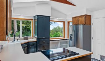 1023 MICHIGAN Ave, Bandon, OR 97411