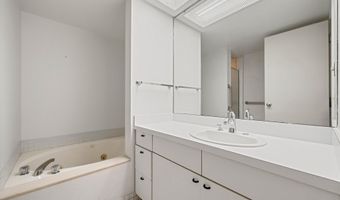 1019 Young Pl, Ann Arbor, MI 48105