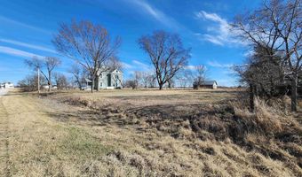 2083 Iowa Rd, Allerton, IA 50008