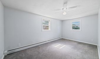 75 Lawndale Ave, Bristol, CT 06010