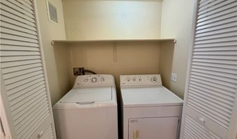 10245 S MARYLAND PW Pkwy 136, Las Vegas, NV 89123