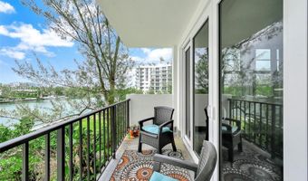 9341 E Bay Harbor Dr 3D, Bay Harbor Islands, FL 33154