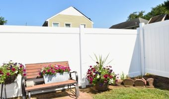 170 Bray Ave, Middletown, NJ 07748