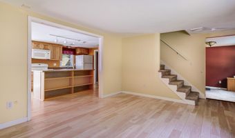 13 B Deerwood Dr 13B, Amherst, NH 03031