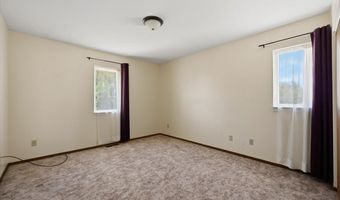 1 B Statesboro Dr, Belle Fourche, SD 57717