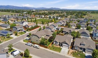 882 Jenny Ln, Berthoud, CO 80513