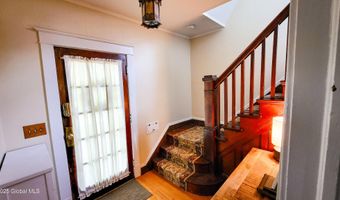 34 Glendale Ave, Albany, NY 12208