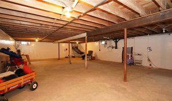 11 N Rose St, East Providence, RI 02914