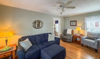 221 Birch St, Bangor, ME 04401