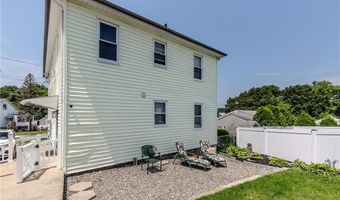 2 Ann St, North Providence, RI 02904