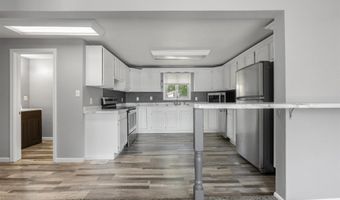 195 Ln 272 Crooked Lk, Angola, IN 46703