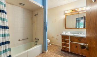178 Hcr 3113, Abbott, TX 76621