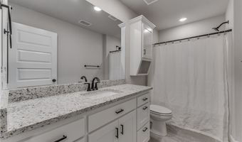 13 Hinckley Cir, Bella Vista, AR 72714