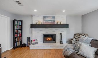 9201 Brookside Cir, Spring Valley, CA 91977
