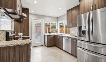 1711 Oak Hill Dr, Escondido, CA 92027