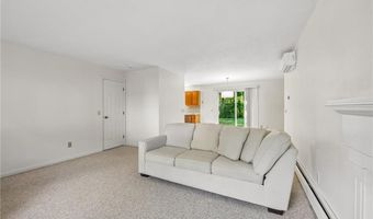 8 Cinnamon Ln, Narragansett, RI 02874