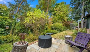 2412 W North St, Bellingham, WA 98225