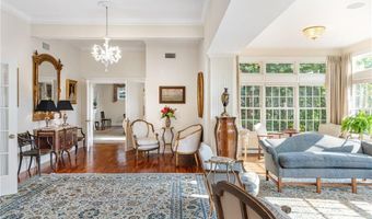 63 Coggeshall Ave, Newport, RI 02840