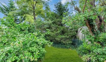 826 Dunlewy St, Asbury Park, NJ 07712