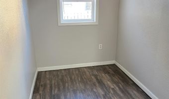 130 Dakota St, Akron, IA 51001