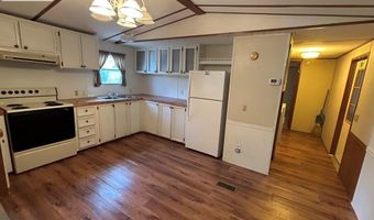 451 NEW HOPE Rd, Big Sandy, TN 38221