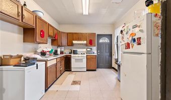 526 N Law St, Allentown, PA 18102