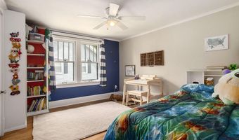 410 Elizabeth St, Albion, MI 49224