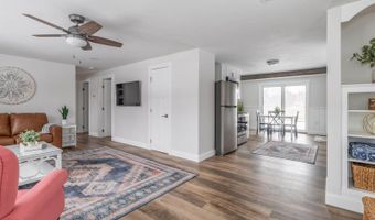 466 Essex St, Bangor, ME 04401