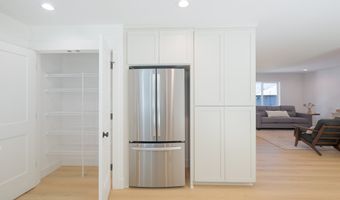 4675 Cedar St, Astoria, OR 97103