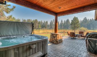 56081 Snow Goose Ct, Bend, OR 97707