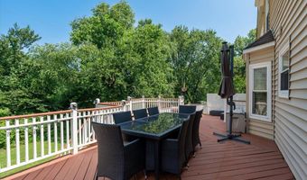 7403 OLD CHAPEL Dr, Bowie, MD 20715