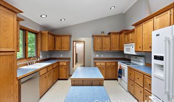 11484 Cameron Ave, Allendale, MI 49401