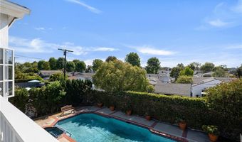 7029 Arizona Ave, Los Angeles, CA 90045