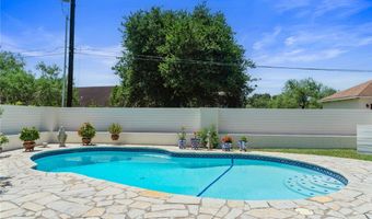 1904 Helen St, Alice, TX 78332