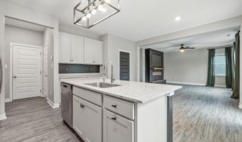 7225 Lockford S, Avon, IN 46123