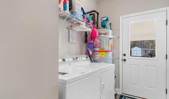 131 Rhodus Ave, Andrews, SC 29510