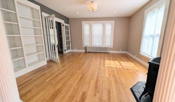 134 Kenduskeag Ave, Bangor, ME 04401