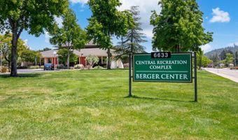 6828 Fairfield Dr, Santa Rosa, CA 95409
