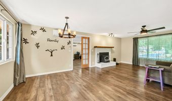41800 MADRONE St, Springfield, OR 97478