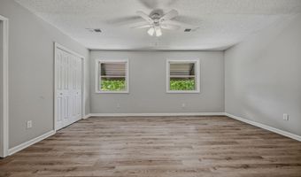 414 ARNOLD Ct, Dover, DE 19901