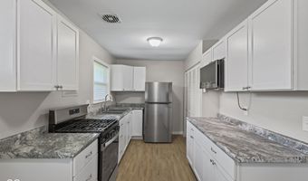 2020 Newcomer Ln, Beech Grove, IN 46107