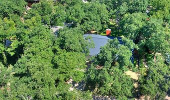 6829 NW 27th St, Bethany, OK 73008