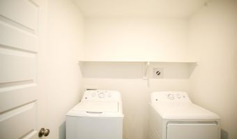 1604 Rambling Brook Dr, Benton, AR 72015