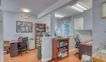 240 E CAMDEN WYOMING Ave, Camden, DE 19934