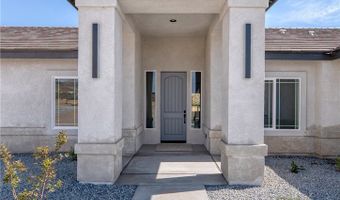19707 Roanoke Rd, Apple Valley, CA 92307