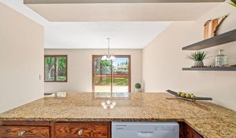 1088 Whitney Dr, Apple Valley, MN 55124